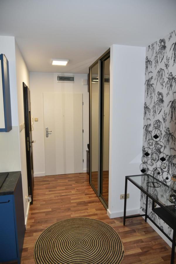 Apartament Jantar Z Ogrodem Kołobrzeg Exterior foto
