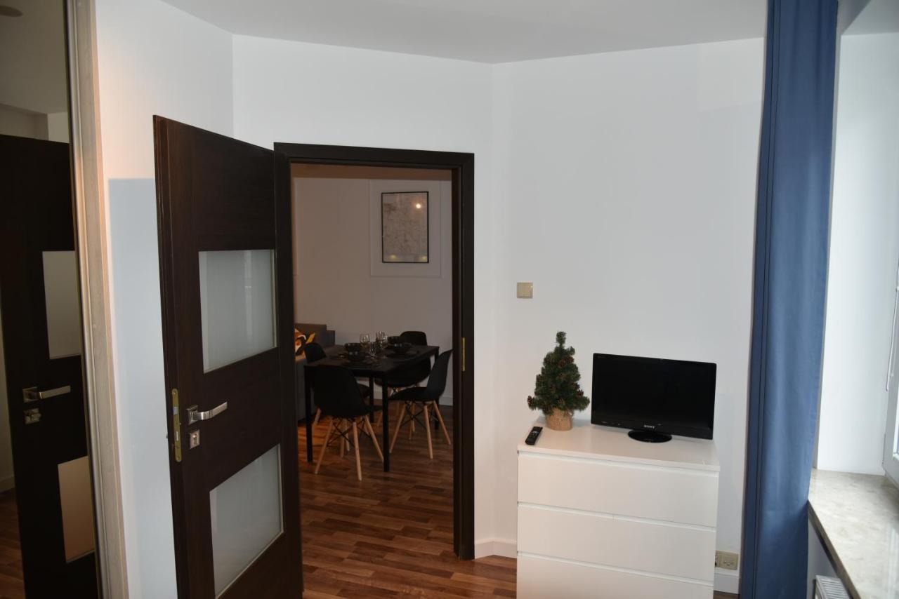 Apartament Jantar Z Ogrodem Kołobrzeg Exterior foto